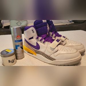 Sold JORDAN LEGACY 312 LAKERS | VIKINGS Colors | size 13 men's | well preserved